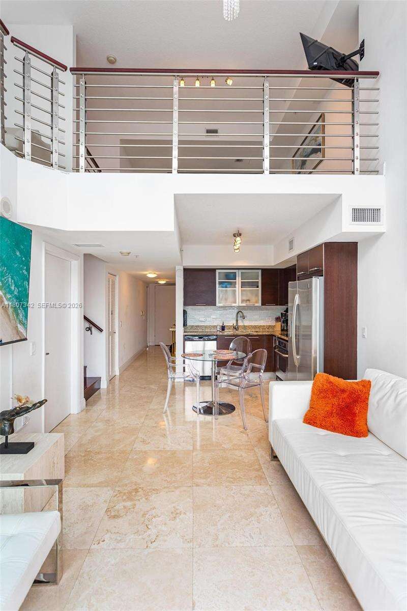 Brickell On The River at 41 5 St, Miami, FL 33131 - For Sale photo 20