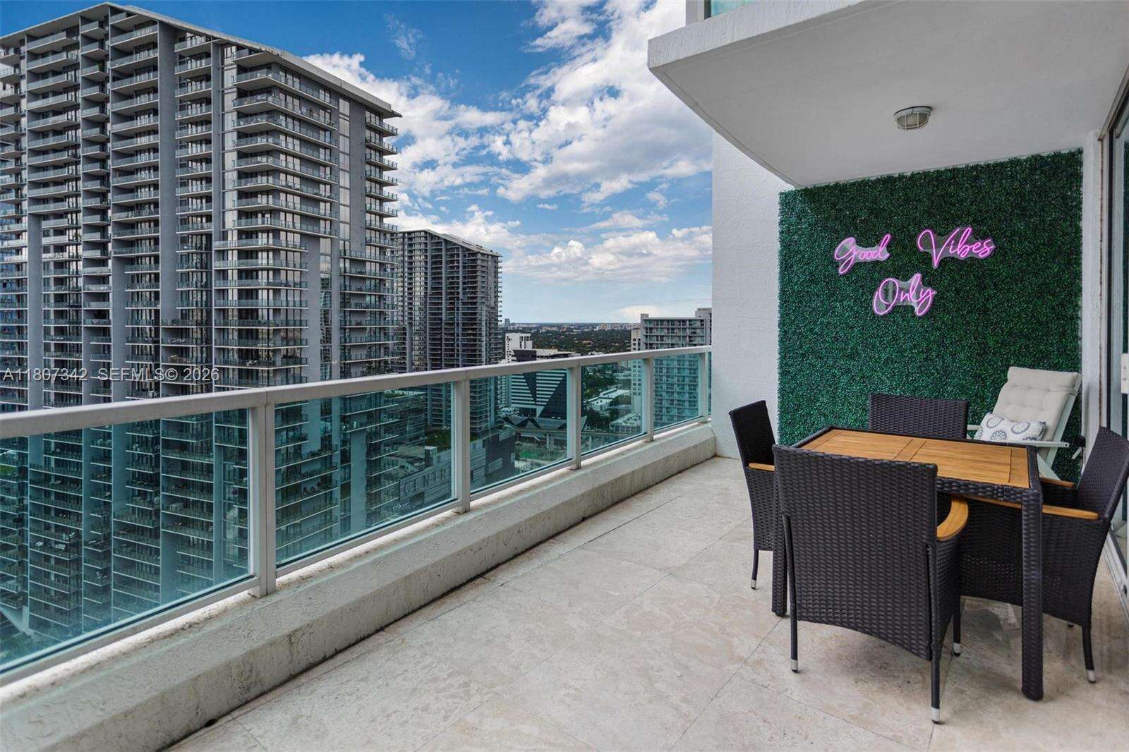 Brickell On The River at 41 5 St, Miami, FL 33131 - For Sale photo 25