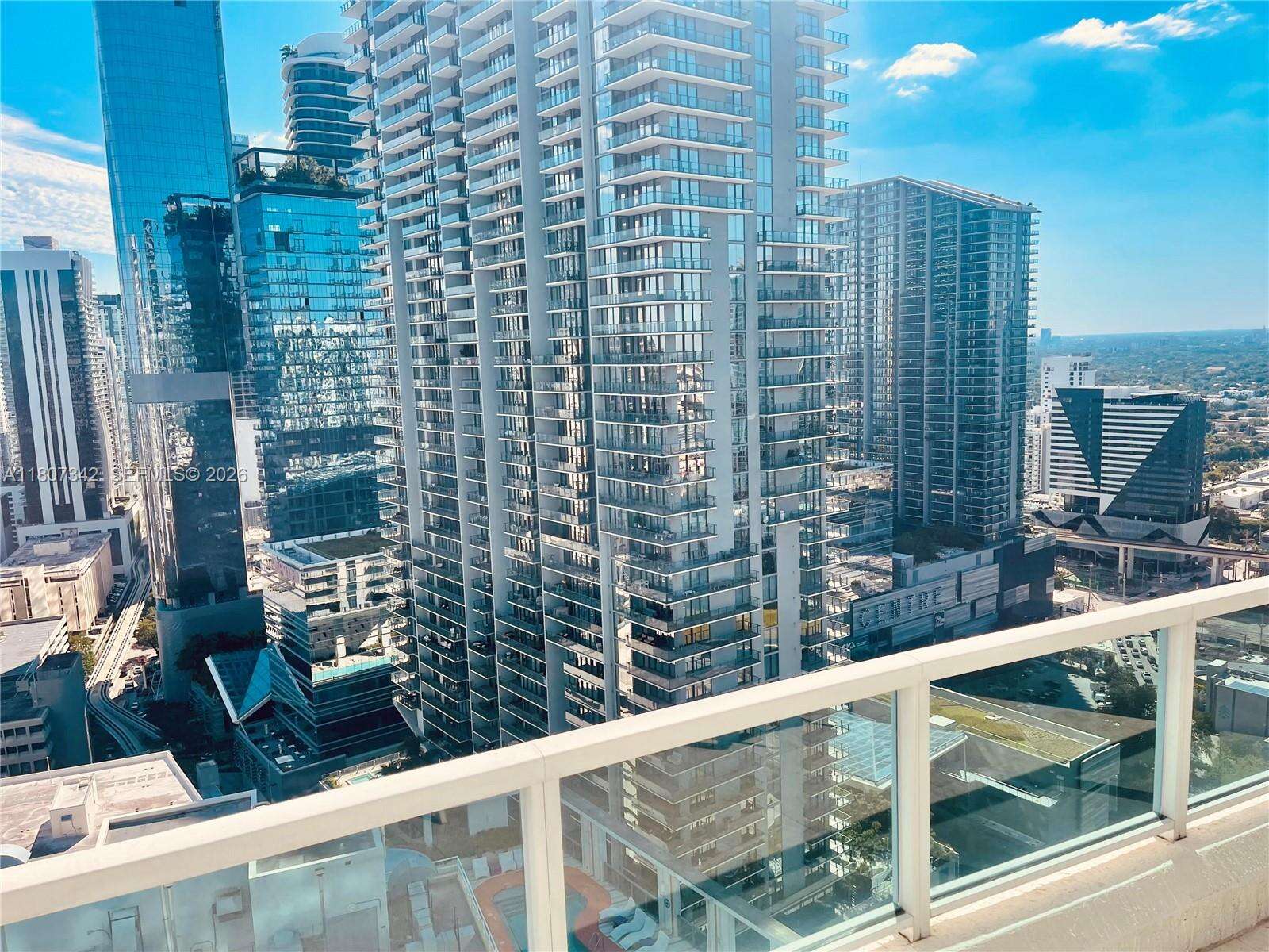 Brickell On The River at 41 5 St, Miami, FL 33131 - For Sale photo 41