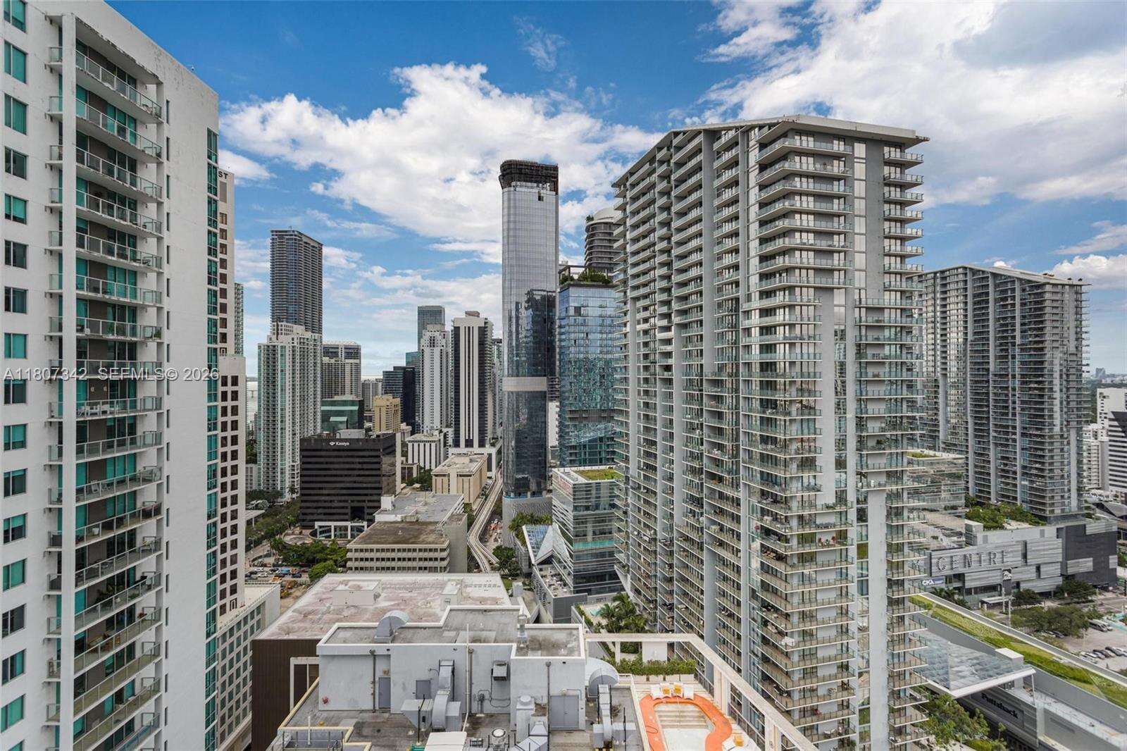 Brickell On The River at 41 5 St, Miami, FL 33131 - For Sale photo 42