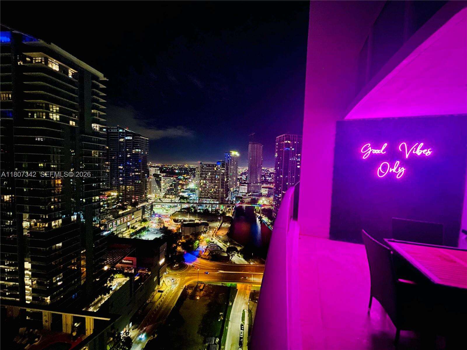 Brickell On The River at 41 5 St, Miami, FL 33131 - For Sale photo 45