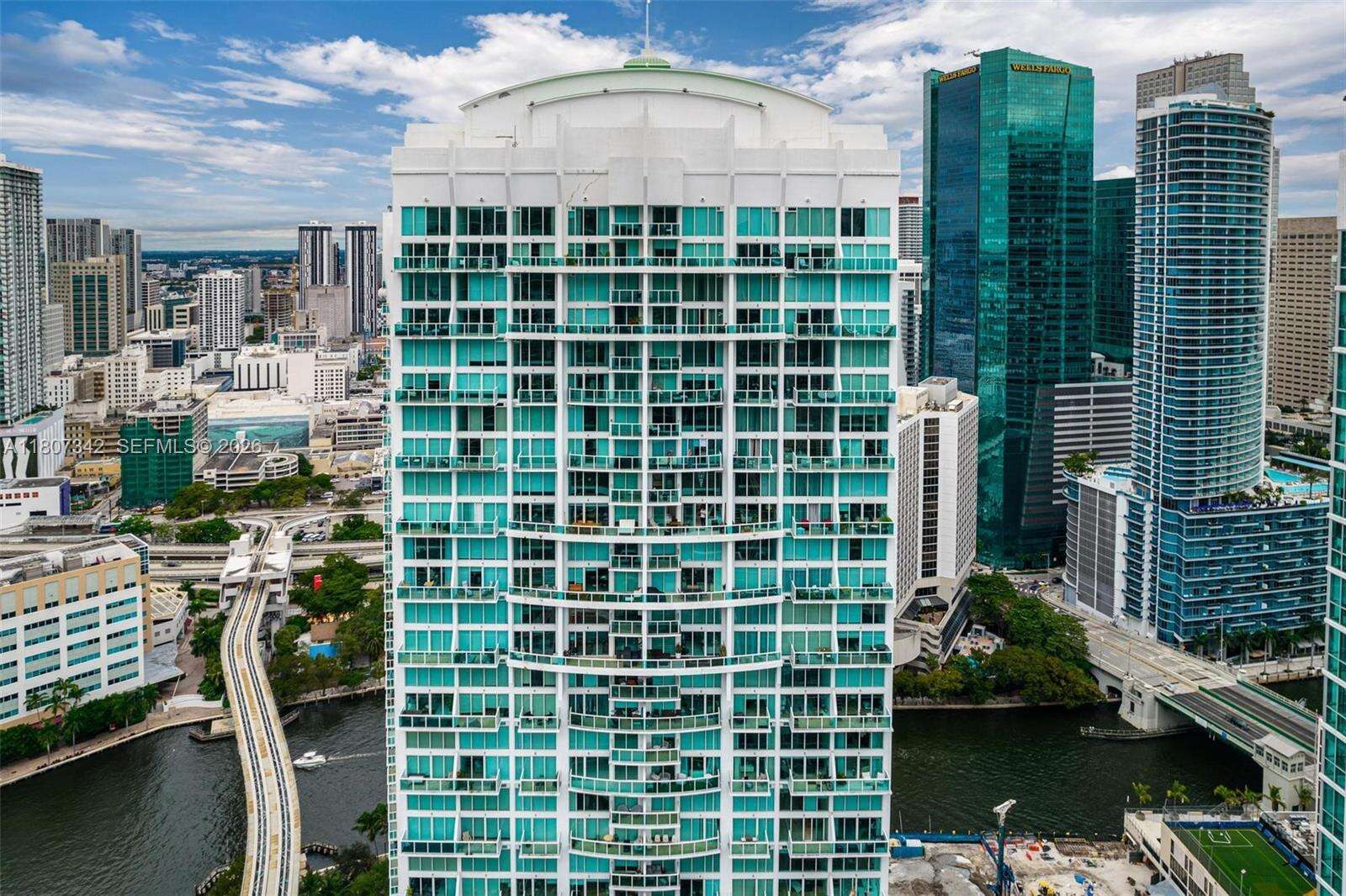 Brickell On The River at 41 5 St, Miami, FL 33131 - For Sale photo 49