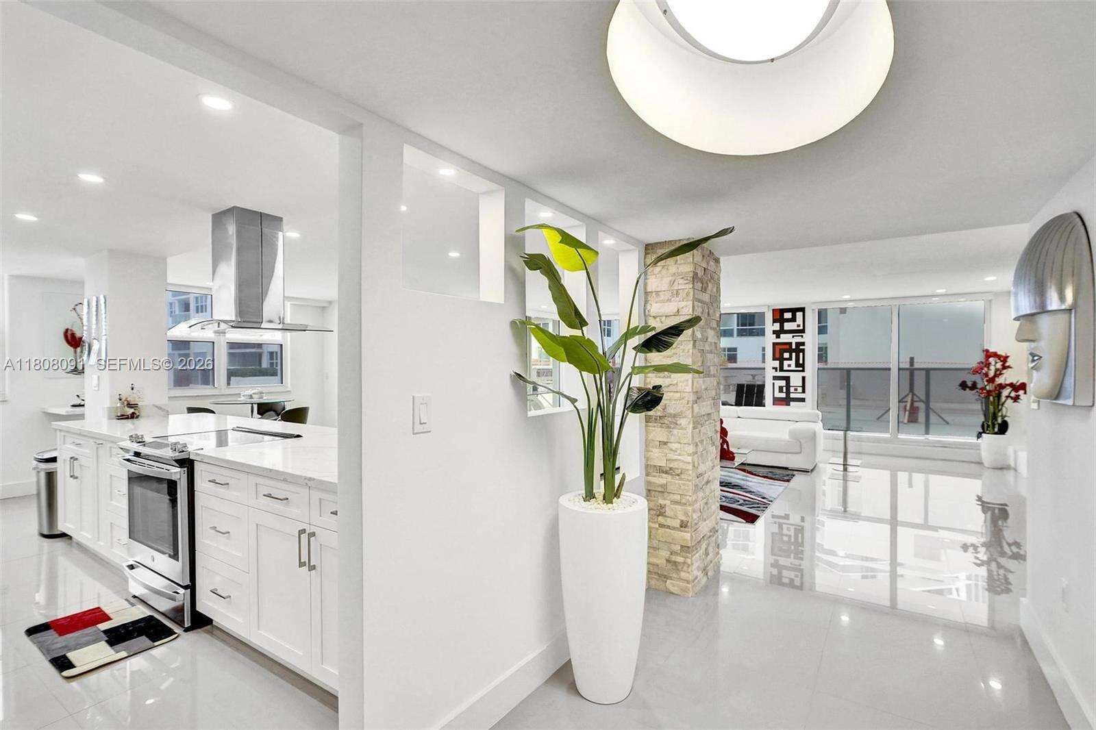 Aquarius at 2751 Ocean Dr, Hollywood, FL 33019 - For Sale photo 15