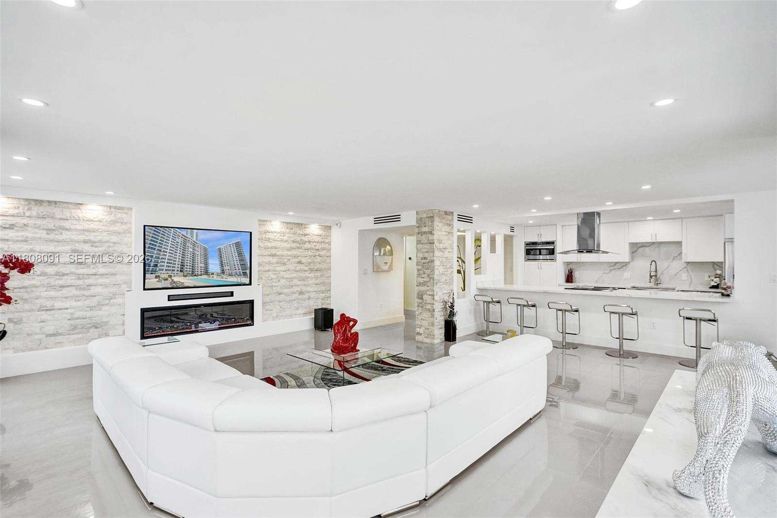 Aquarius at 2751 Ocean Dr, Hollywood, FL 33019 - For Sale photo 18