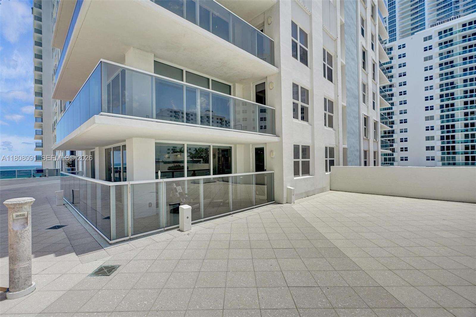 Aquarius at 2751 Ocean Dr, Hollywood, FL 33019 - For Sale photo 33
