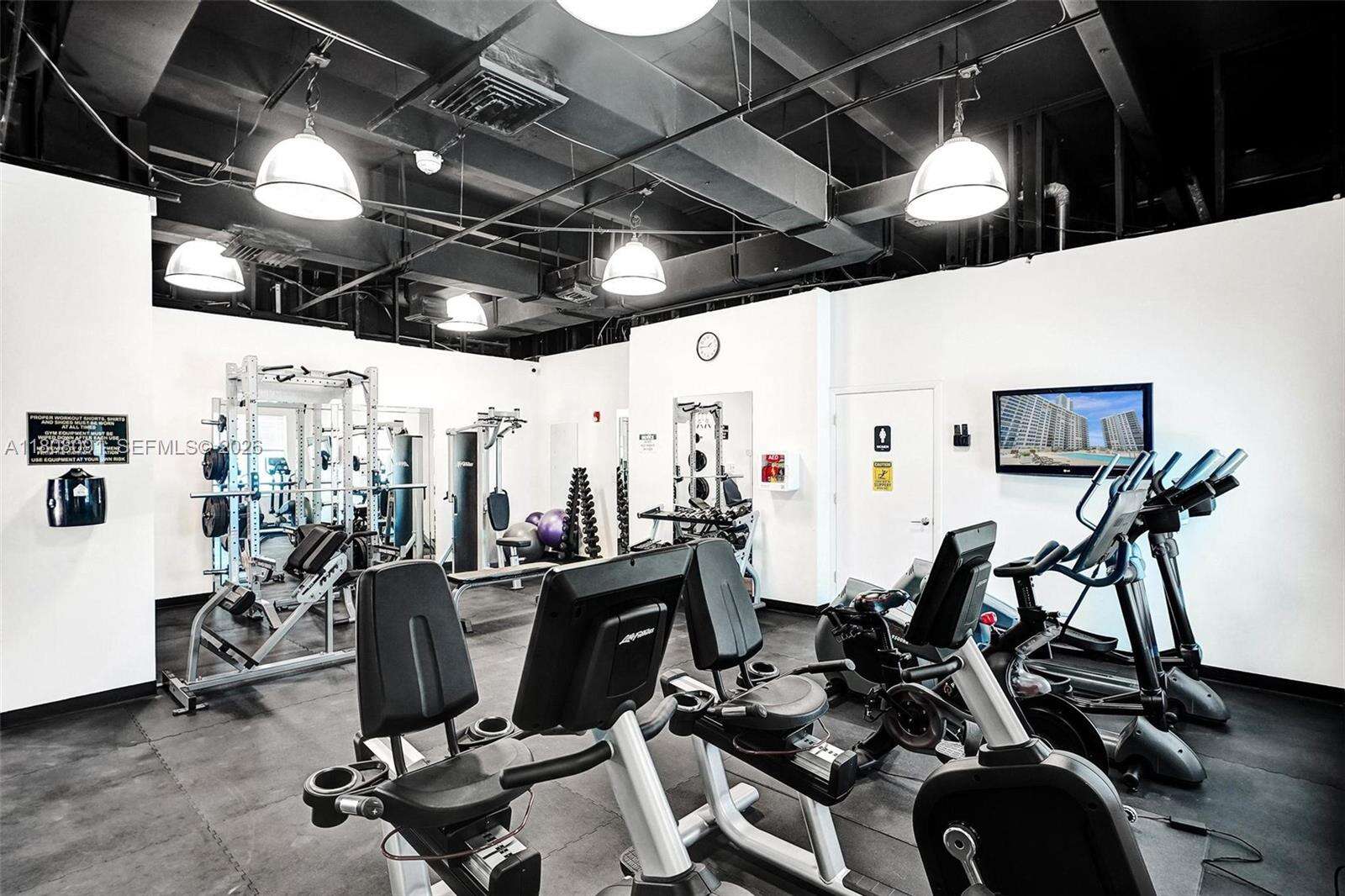 Aquarius at 2751 Ocean Dr, Hollywood, FL 33019 - For Sale photo 41