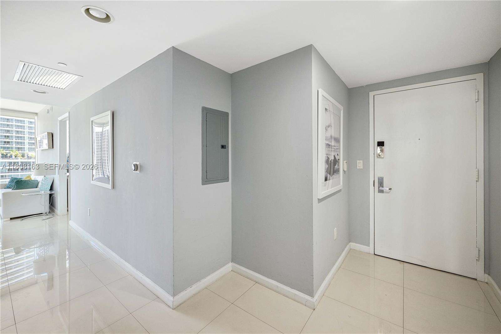 Icon Brickell 3 at 485 Brickell Ave, Miami, FL 33131 - For Sale photo 16