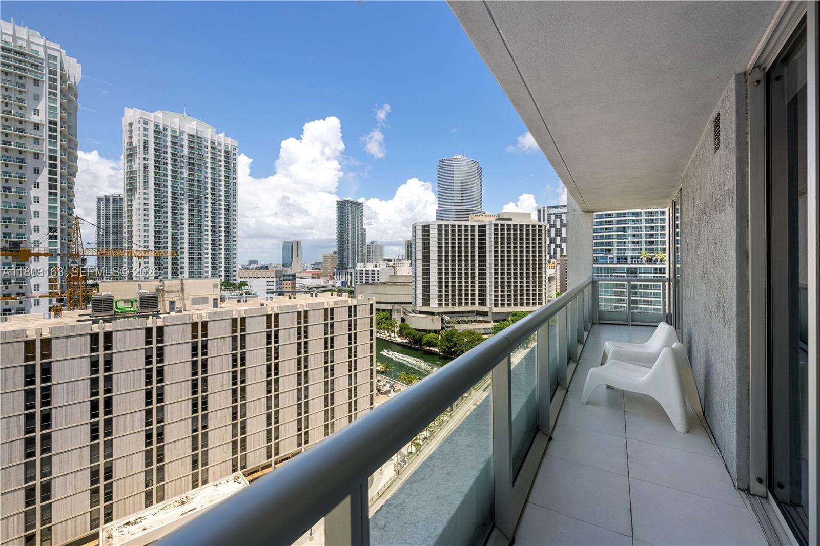 Icon Brickell 3 at 485 Brickell Ave, Miami, FL 33131 - For Sale photo 17