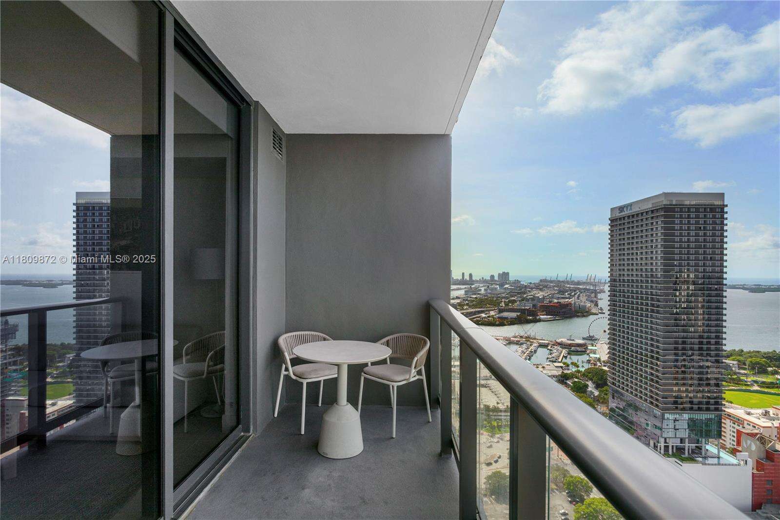 Natiivo | Gale Miami at 601 1 St, Miami, FL 33132 - For Sale photo 4