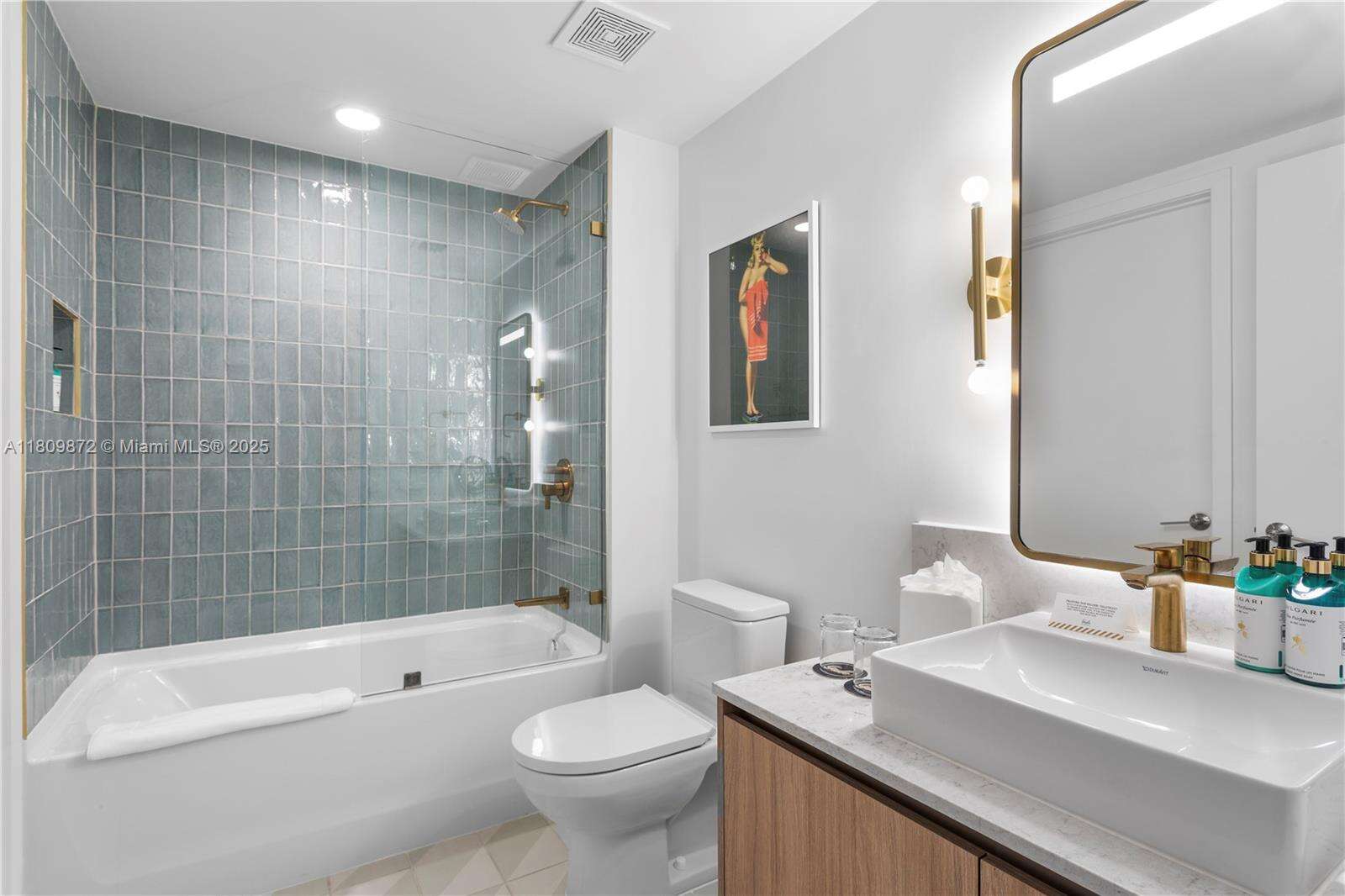 Natiivo | Gale Miami at 601 1 St, Miami, FL 33132 - For Sale photo 9