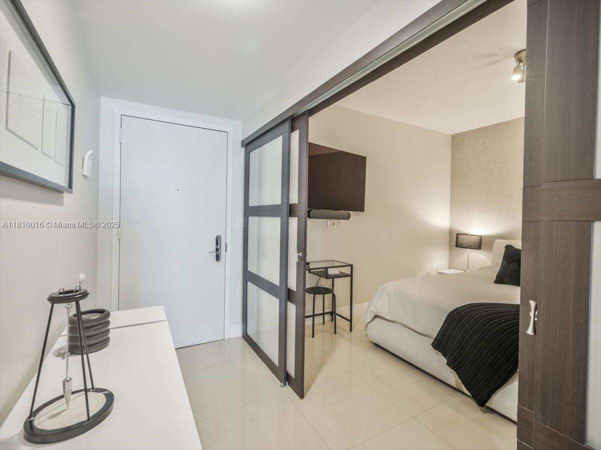 The Beach Club Two at 1830 Ocean Dr, Hallandale Beach, FL 33009 - For Sale photo 14