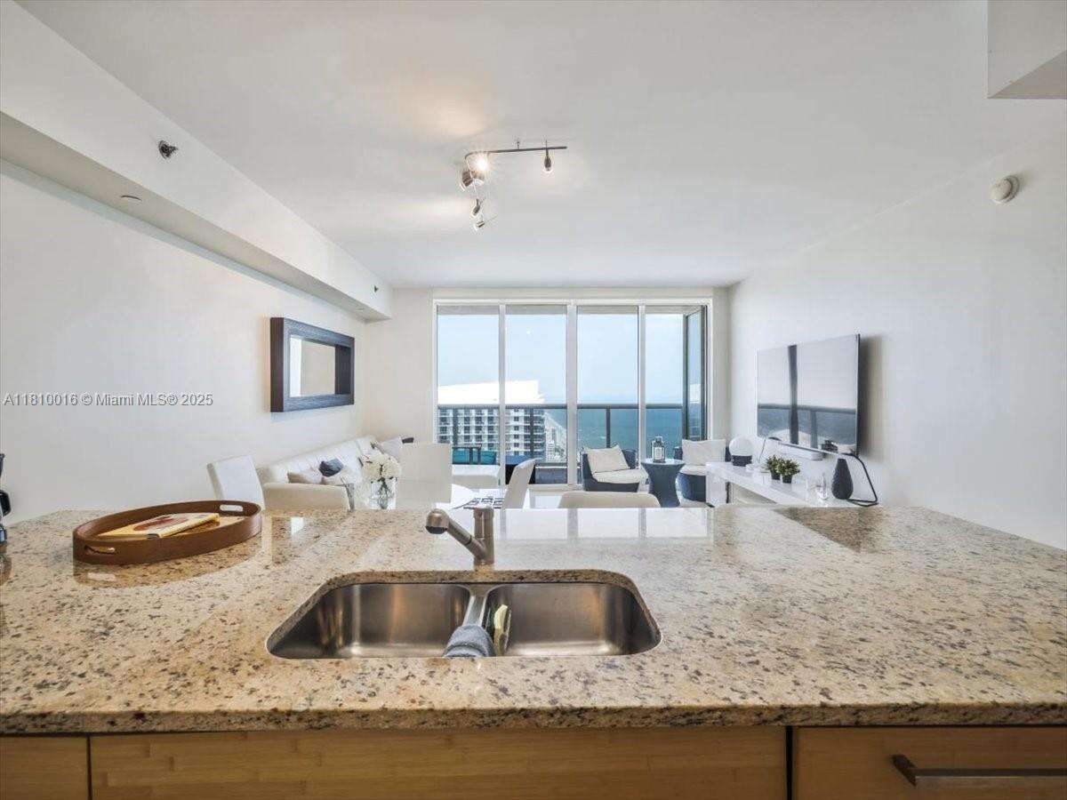 The Beach Club Two at 1830 Ocean Dr, Hallandale Beach, FL 33009 - For Sale photo 20