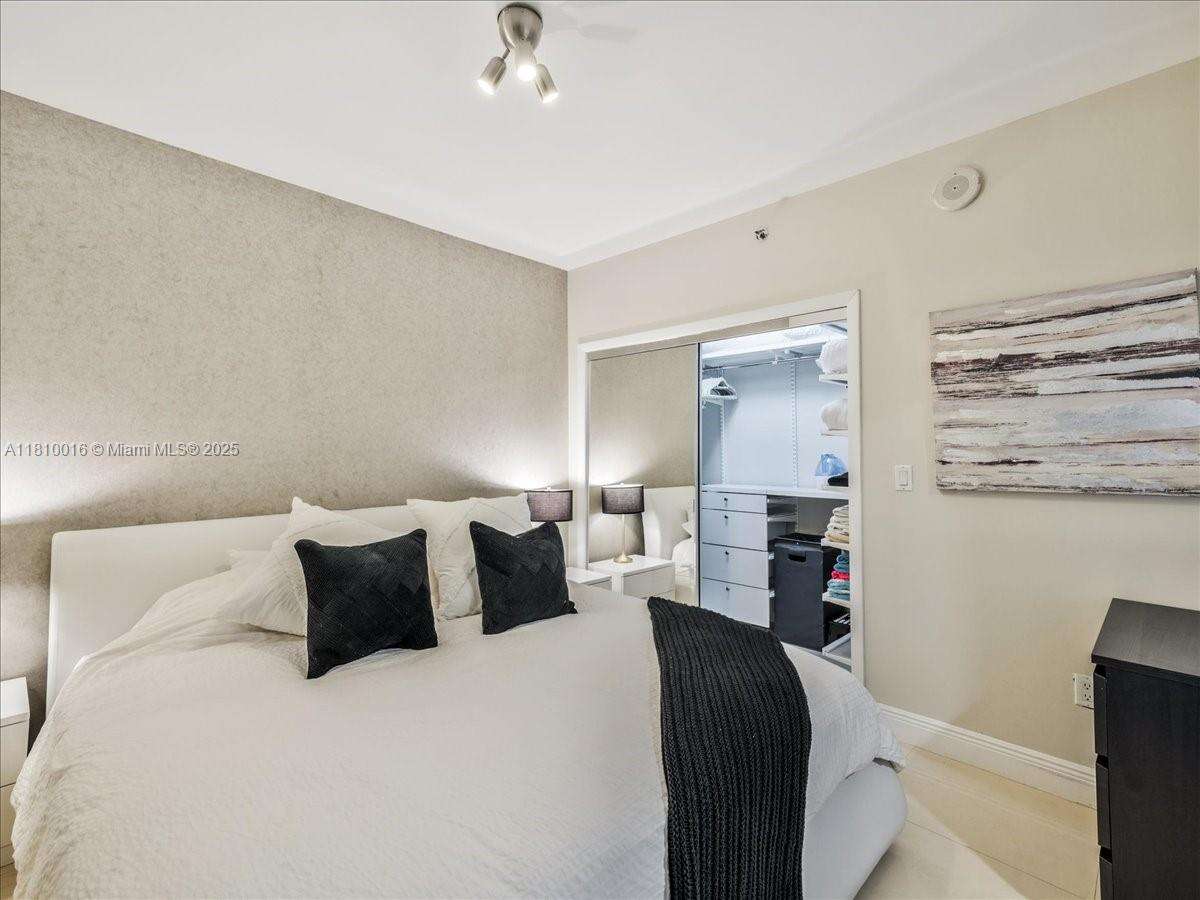 The Beach Club Two at 1830 Ocean Dr, Hallandale Beach, FL 33009 - For Sale photo 30