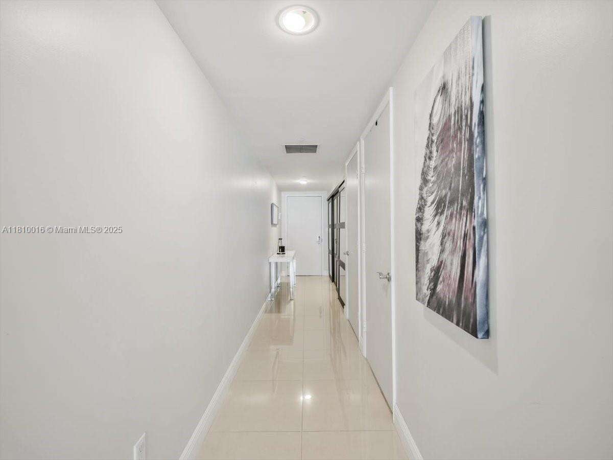 The Beach Club Two at 1830 Ocean Dr, Hallandale Beach, FL 33009 - For Sale photo 8