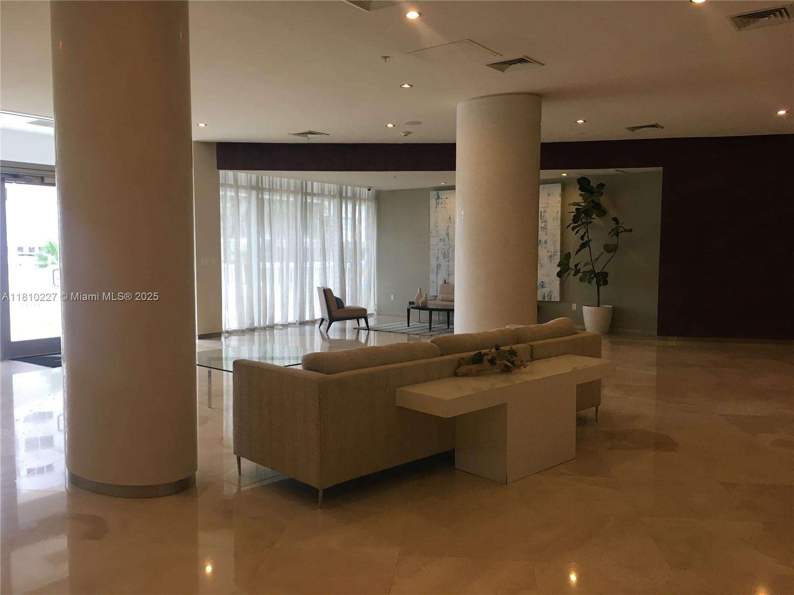 Harbour House at 10275 Collins Ave, Bal Harbour, FL 33154 - For Sale photo 18