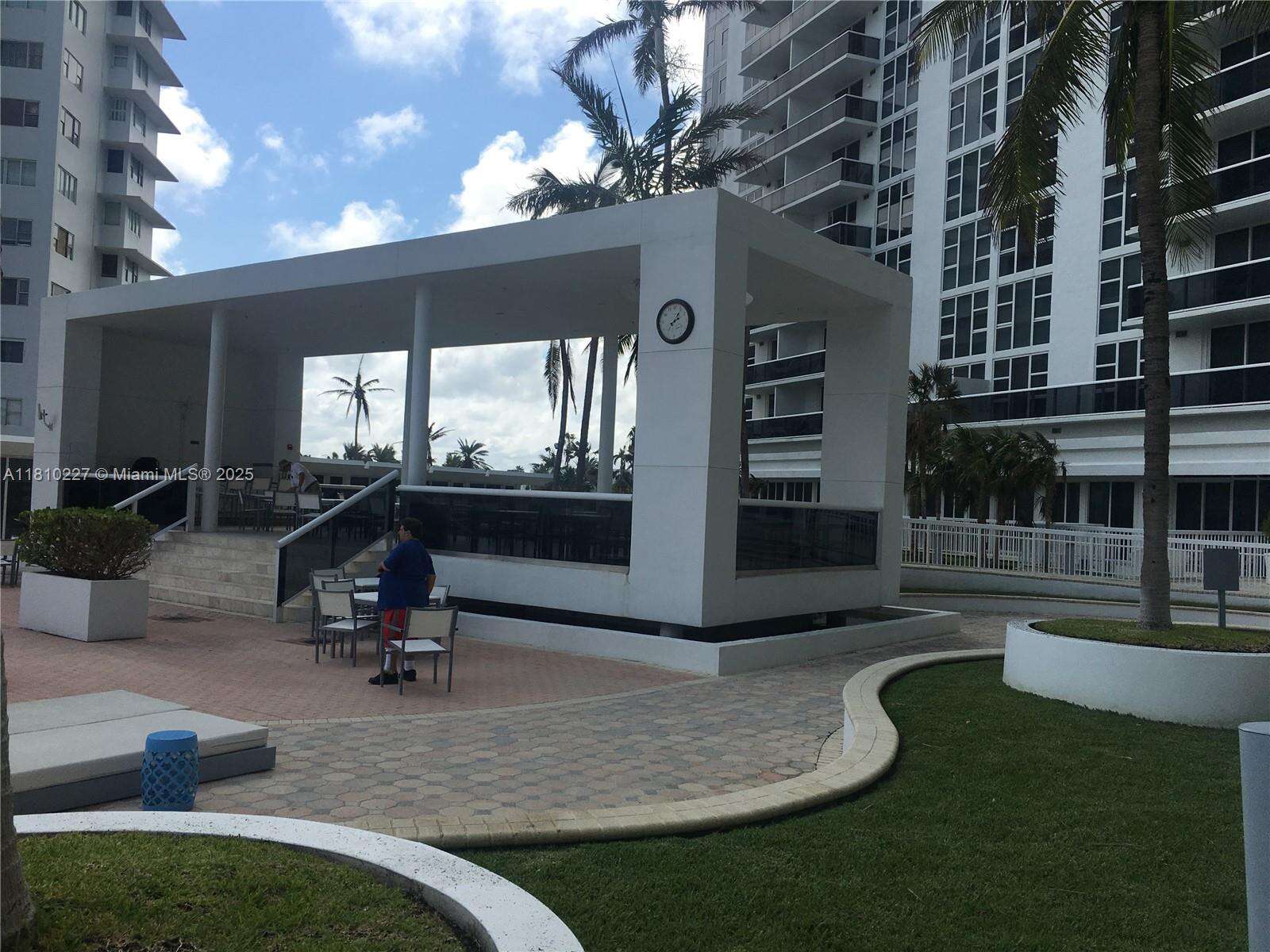 Harbour House at 10275 Collins Ave, Bal Harbour, FL 33154 - For Sale photo 25
