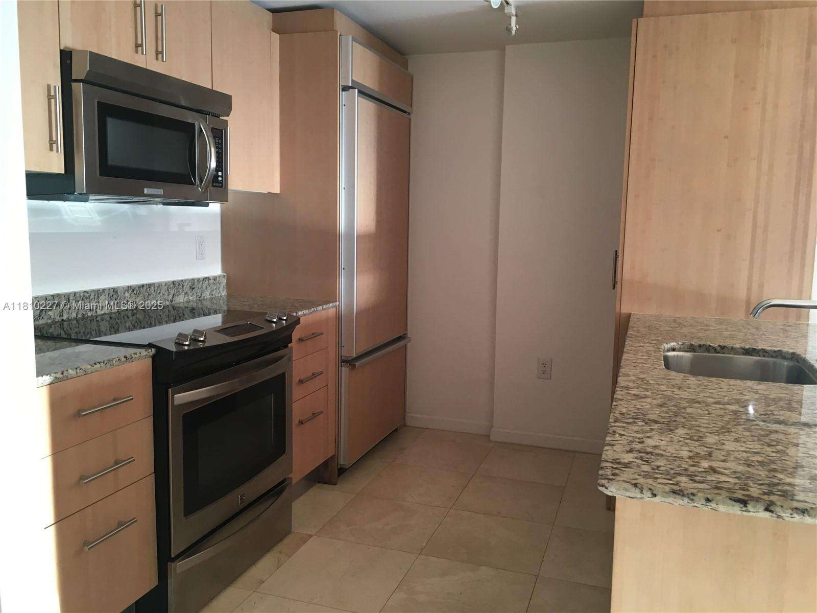 Harbour House at 10275 Collins Ave, Bal Harbour, FL 33154 - For Sale photo 6