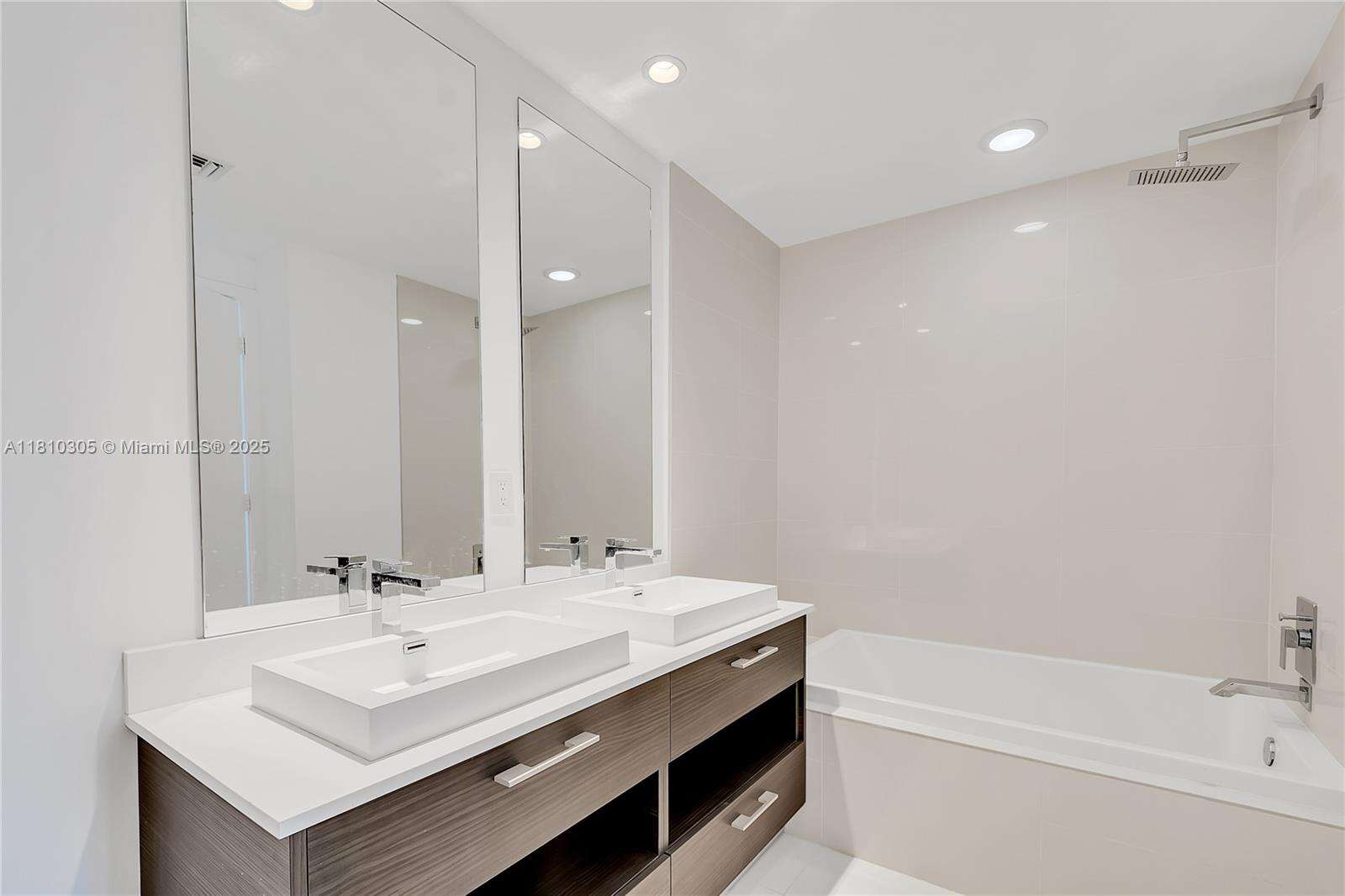 Brickell Heights East at 45 9 St, Miami, FL 33130 - For Sale photo 11