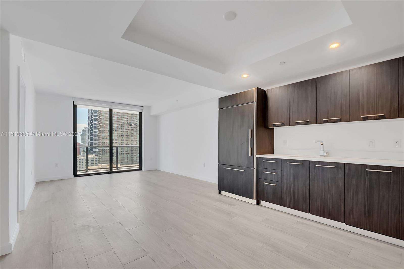 Brickell Heights East at 45 9 St, Miami, FL 33130 - For Sale photo 4