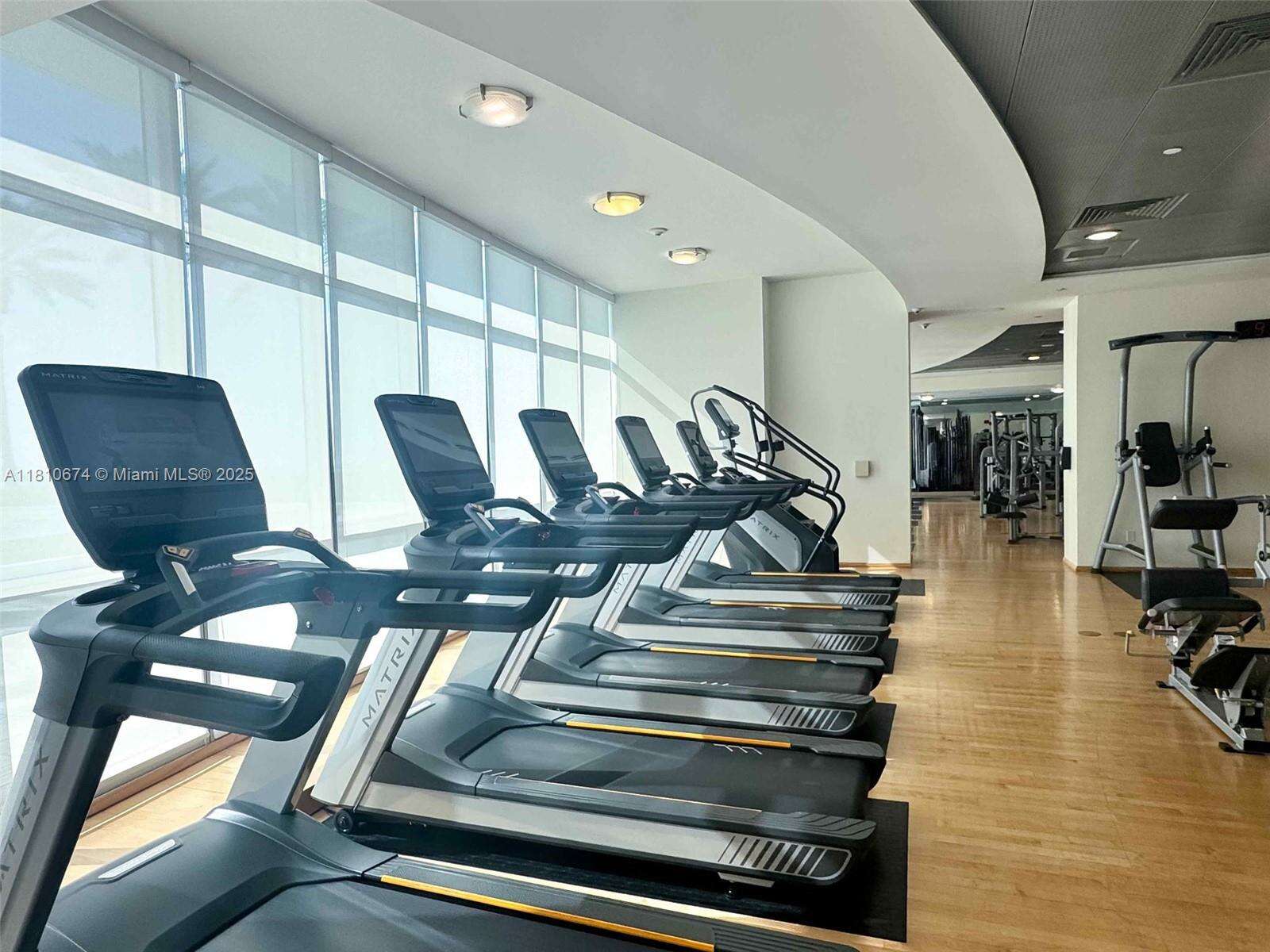 Jade At Brickell Bay at 1331 Brickell Bay Dr, Miami, FL 33131 - For Sale photo 18