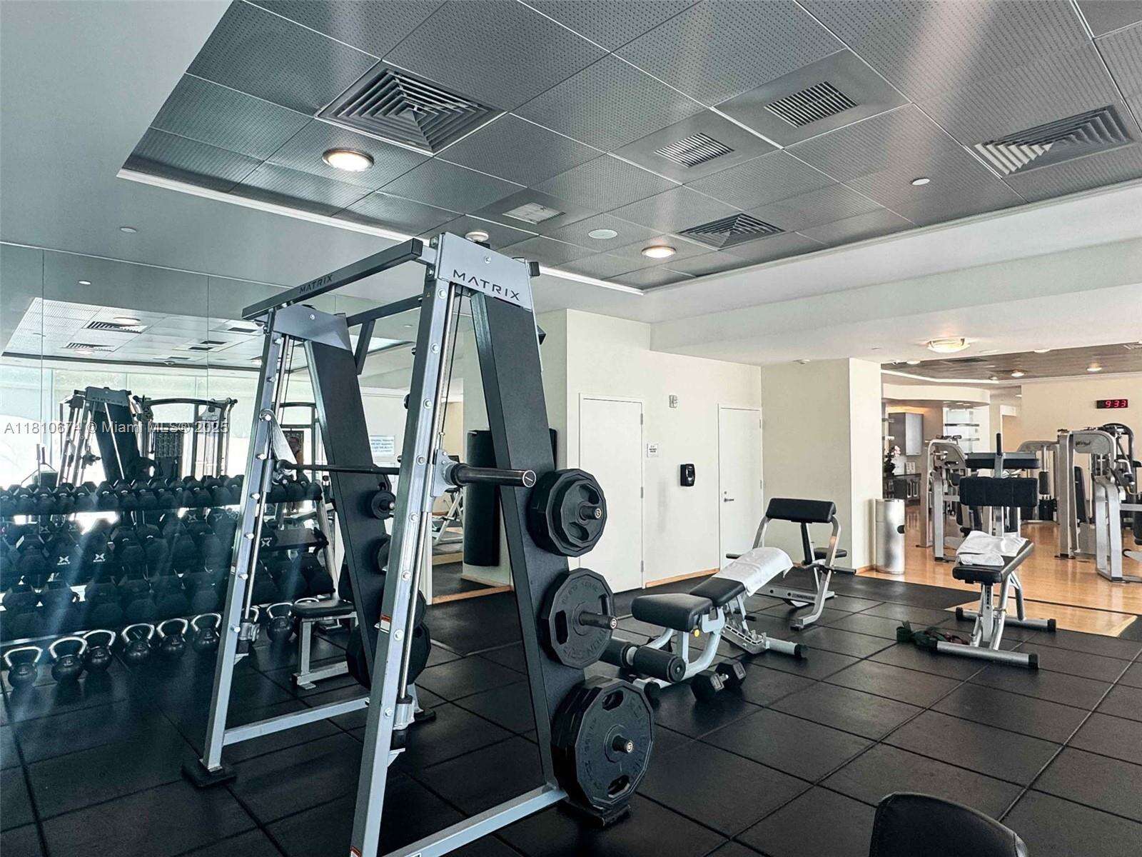 Jade At Brickell Bay at 1331 Brickell Bay Dr, Miami, FL 33131 - For Sale photo 21