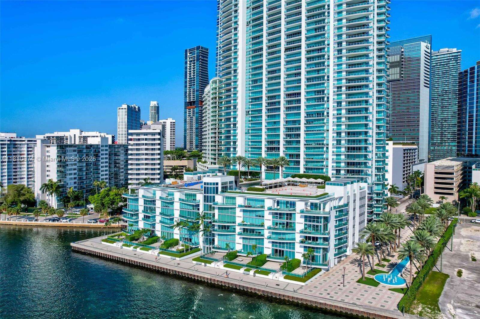 Jade At Brickell Bay at 1331 Brickell Bay Dr, Miami, FL 33131 - For Sale photo 28