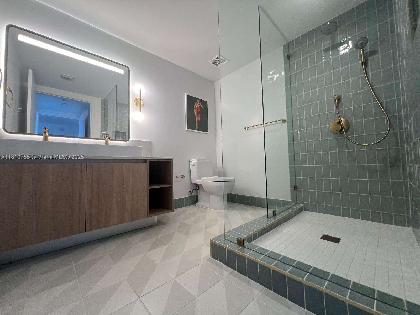 Natiivo | Gale Miami at 159 NE 6 St, Miami, FL 33132 - For Sale photo 11
