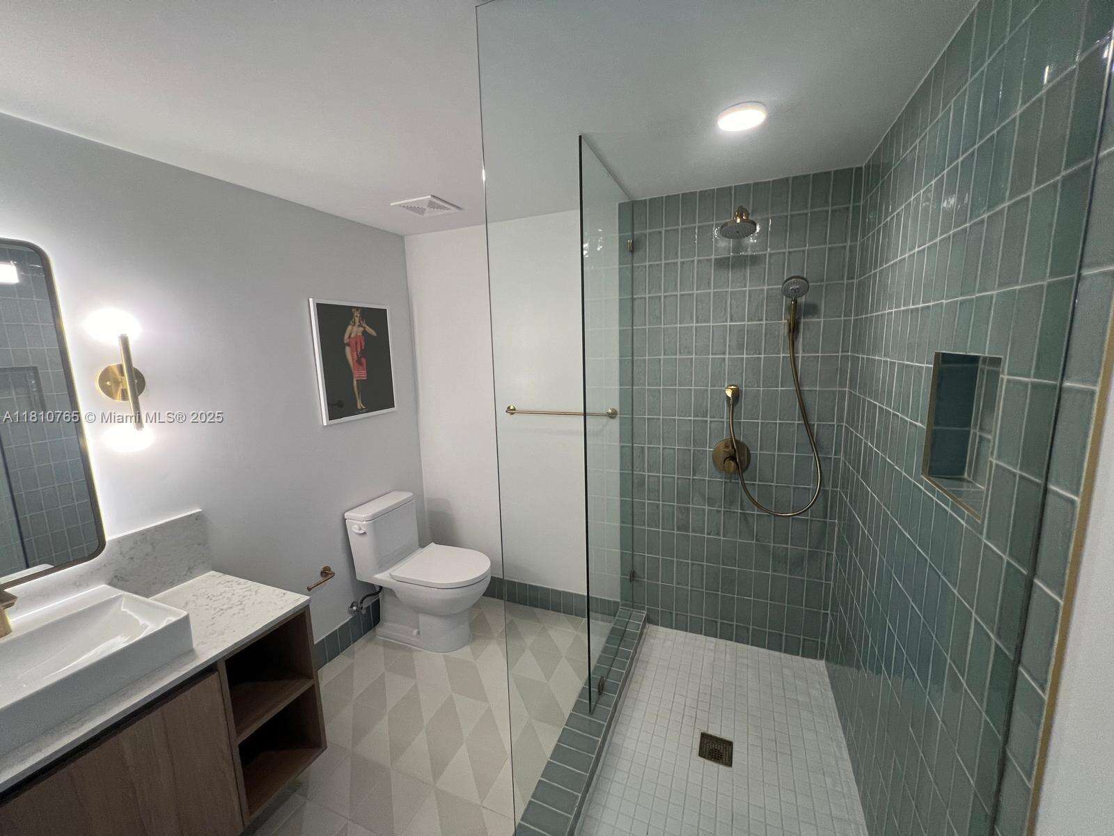 Natiivo | Gale Miami at 159 NE 6 St, Miami, FL 33132 - For Sale photo 13
