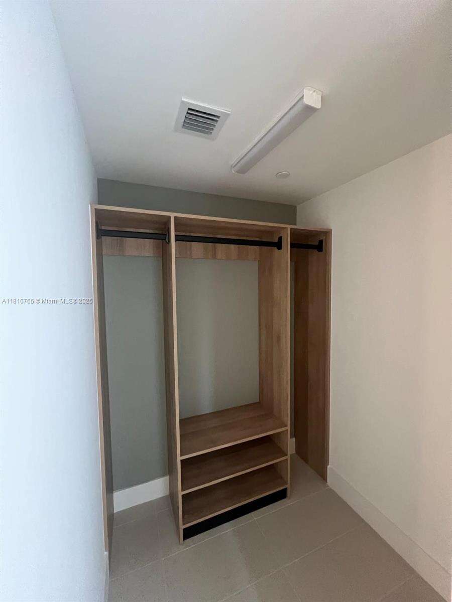 Natiivo | Gale Miami at 159 NE 6 St, Miami, FL 33132 - For Sale photo 23