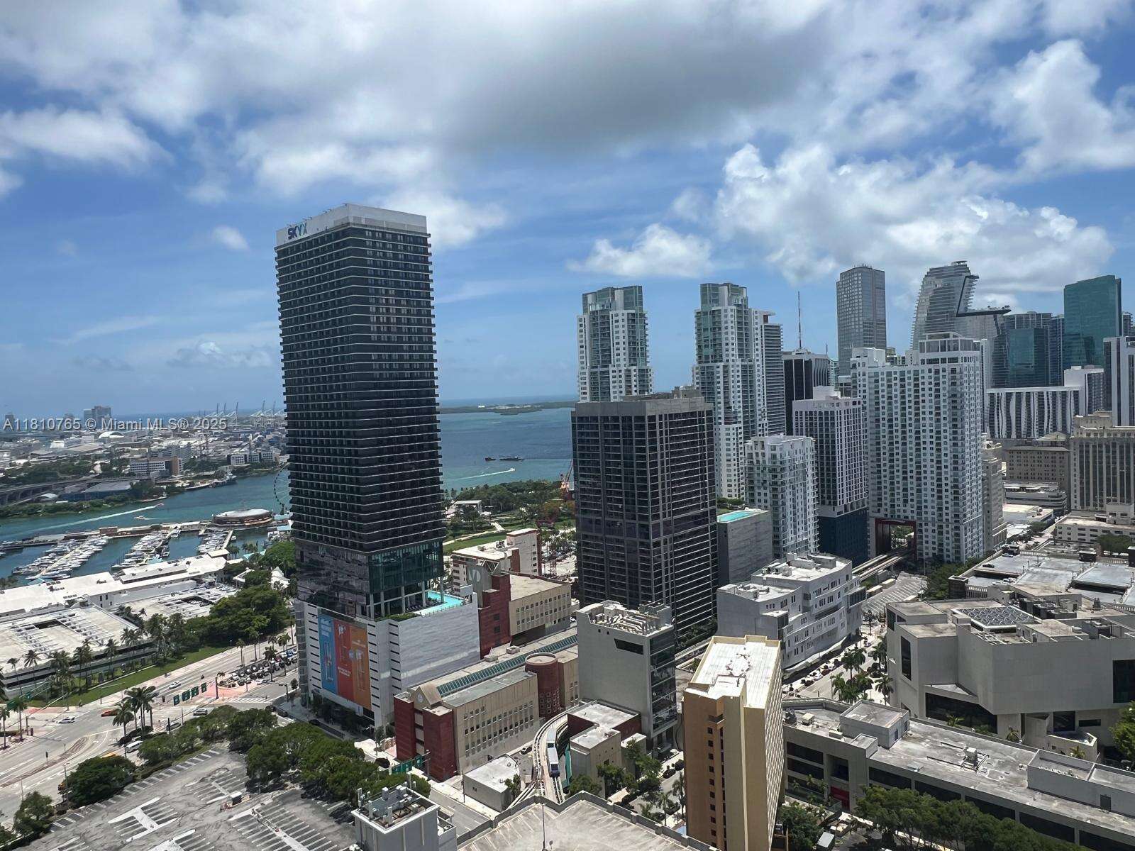 Natiivo | Gale Miami at 159 NE 6 St, Miami, FL 33132 - For Sale photo 33