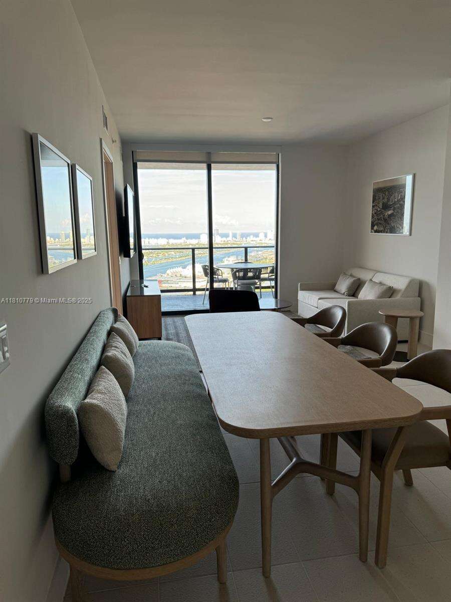 159 NE 6TH STREET - 601 Ne 1st Ave, Miami, FL 33132 | Picture 7