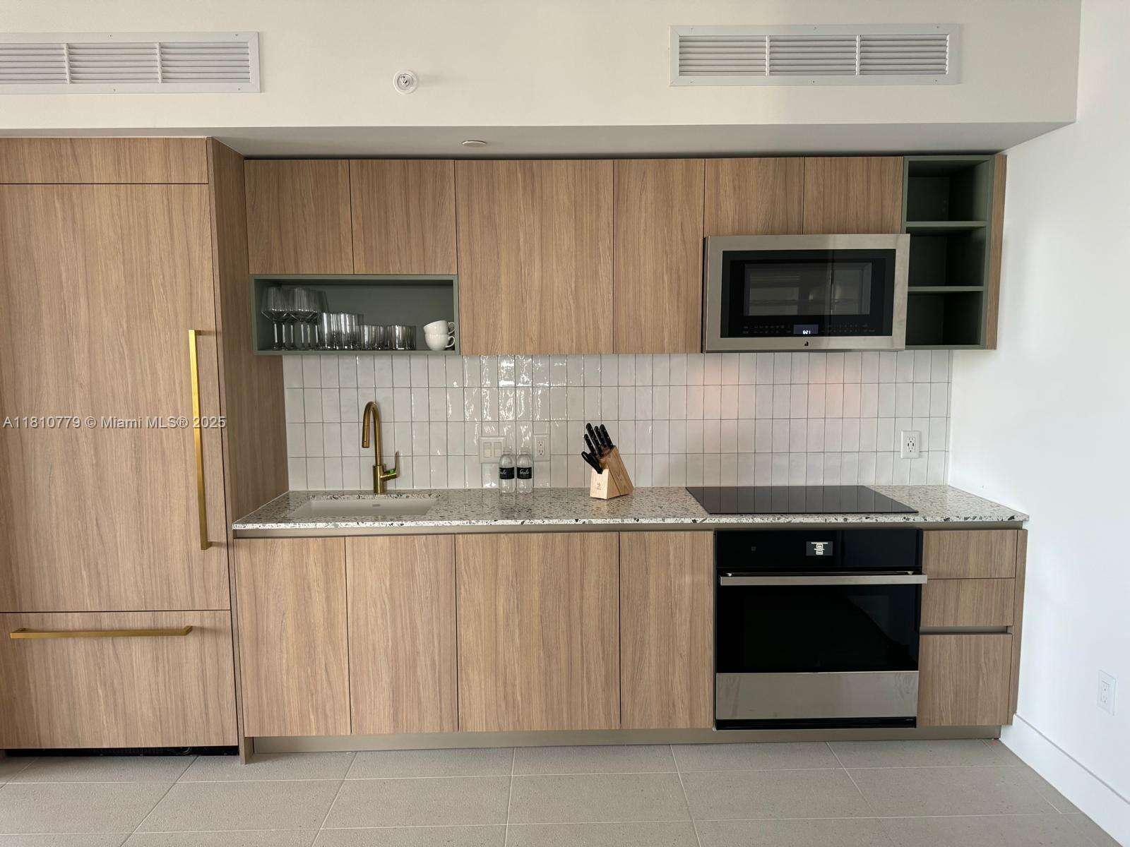 159 NE 6TH STREET - 601 Ne 1st Ave, Miami, FL 33132 | Picture 9