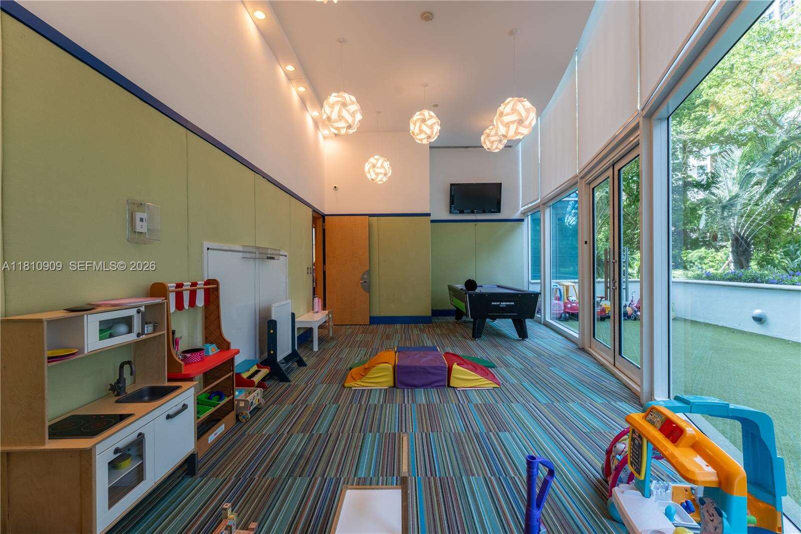 BRISTOL TOWER - 2127 Brickell Ave, Miami, FL 33129 | Picture 41