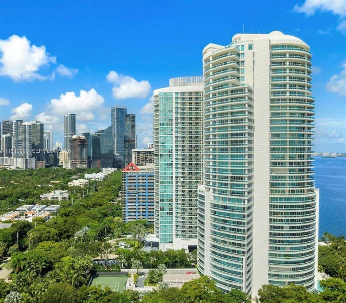 BRISTOL TOWER - 2127 Brickell Ave, Miami, FL 33129 | Picture 42