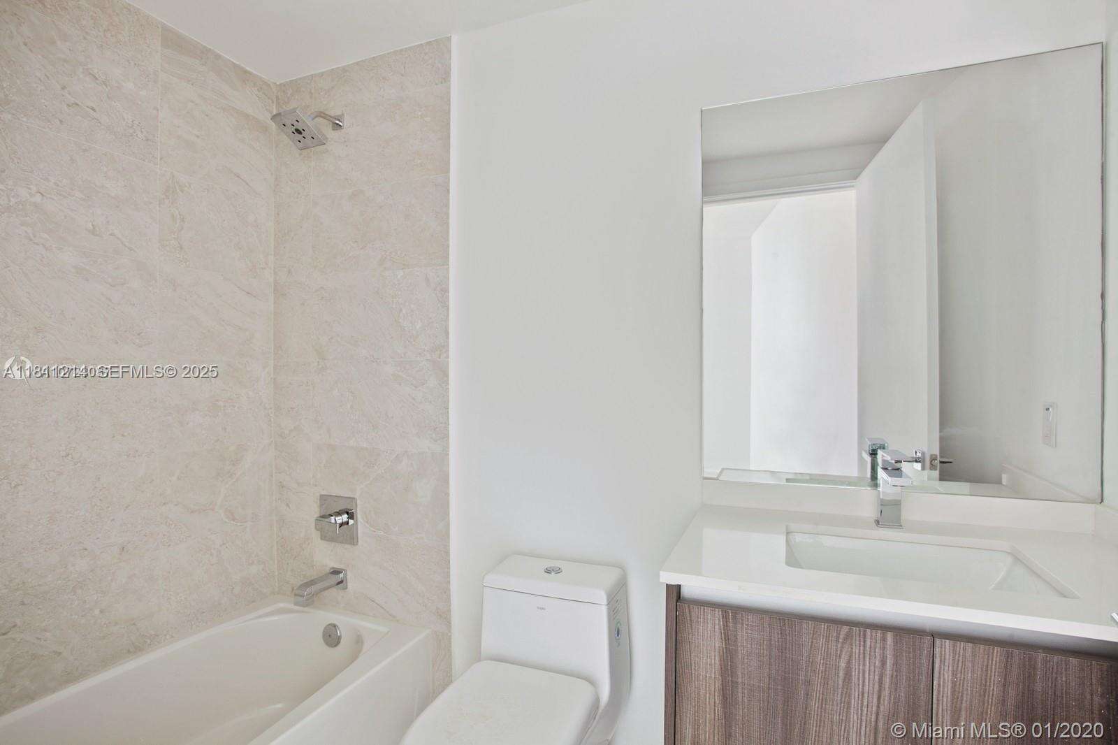 Aria On The Bay at 488 18 St, Miami, FL 33132 - For Sale photo 14