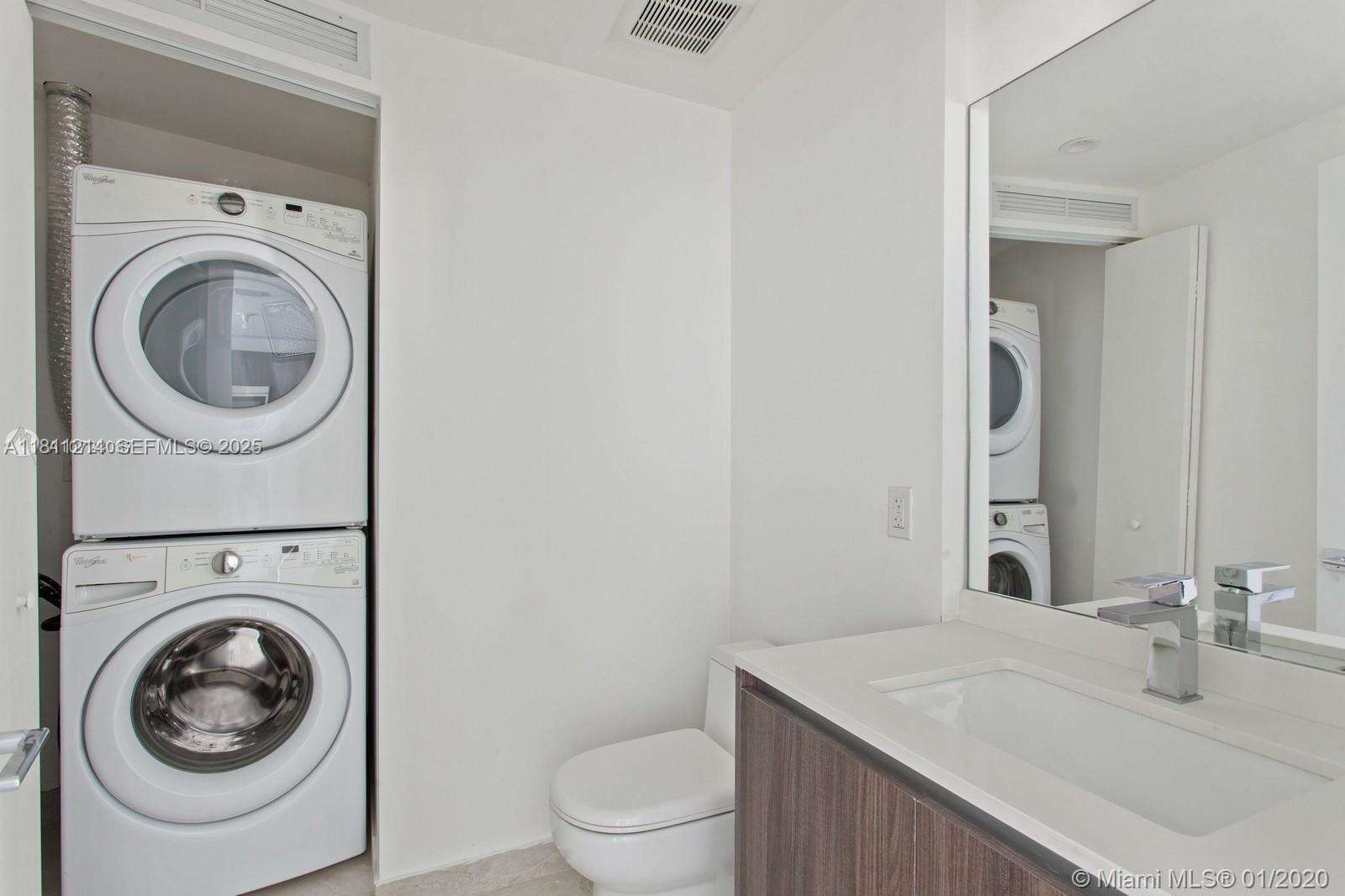 Aria On The Bay at 488 18 St, Miami, FL 33132 - For Sale photo 17