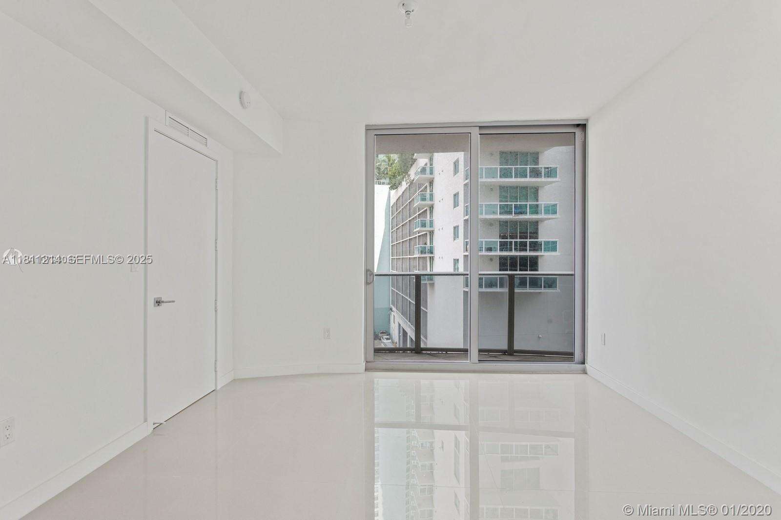 Aria On The Bay at 488 18 St, Miami, FL 33132 - For Sale photo 8
