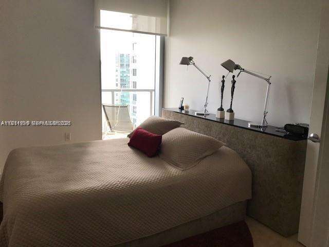 1060 Brickell at 1050 Brickell Ave, Miami, FL 33131 - For Sale photo 7