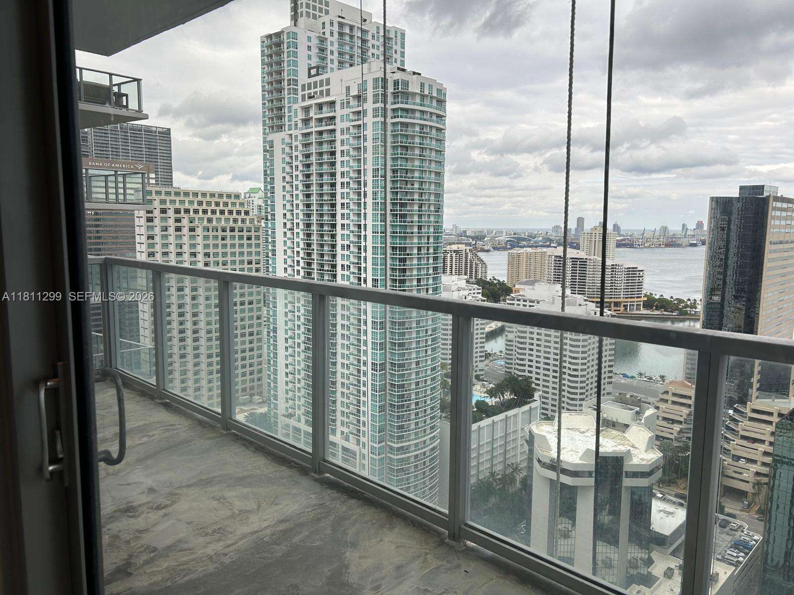 1060 Brickell at 1050 Brickell Ave, Miami, FL 33131 - For Sale photo 10