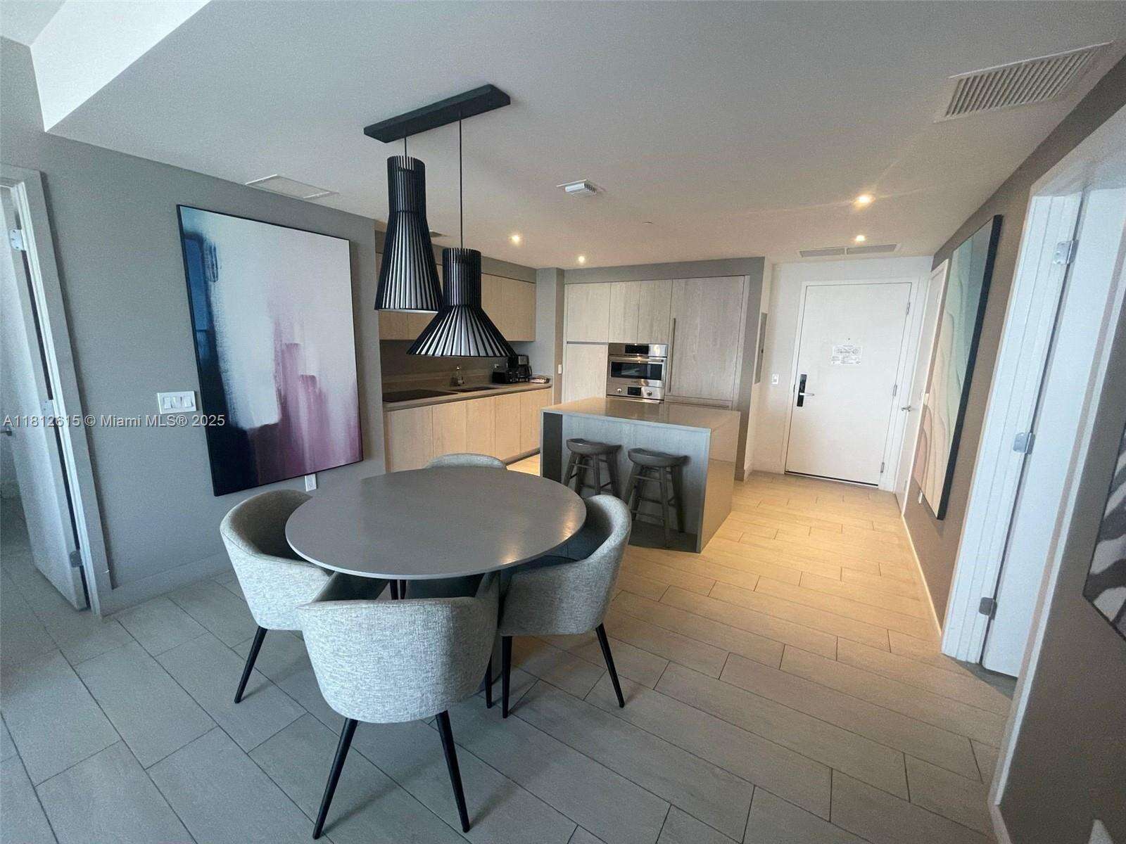 Hyde Beach House at 4010 Ocean Dr, Hollywood, FL 33019 - For Sale photo 4