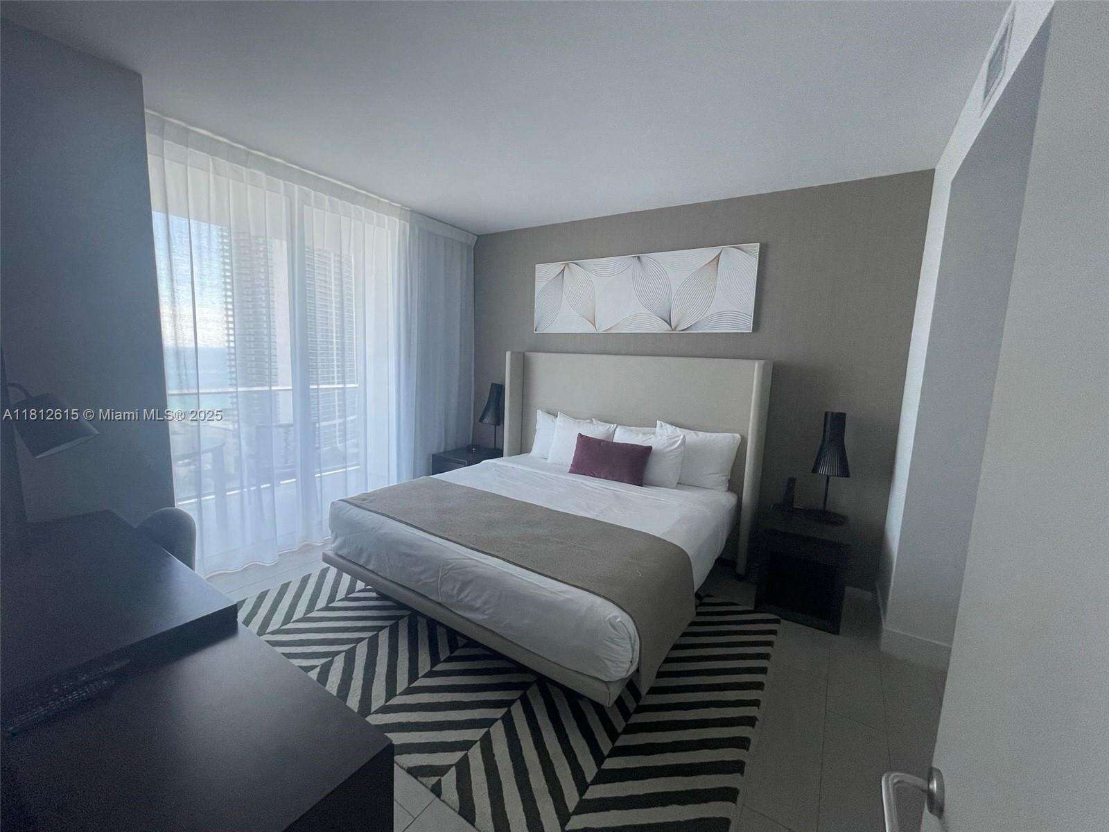 Hyde Beach House at 4010 Ocean Dr, Hollywood, FL 33019 - For Sale photo 7