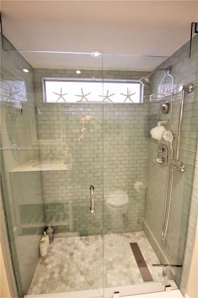 Seacoast 5151 at 5161 Collins Ave, Miami Beach, FL 33140 - For Sale photo 18