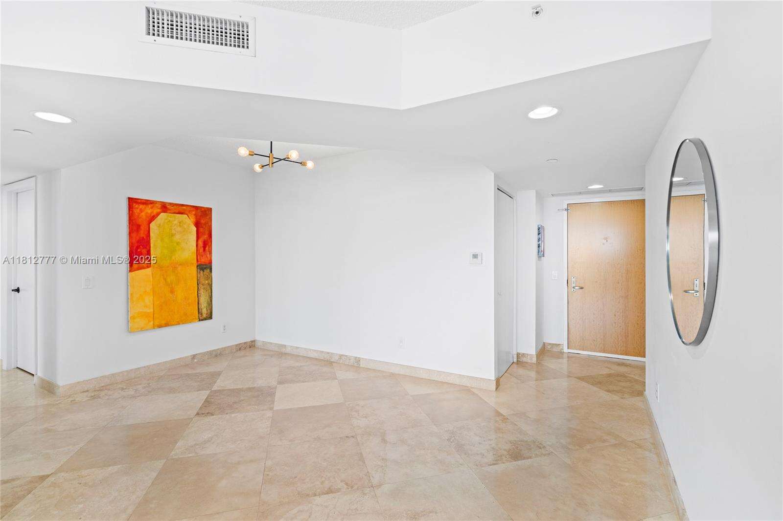 South Tower At The Point at 21055 Yacht Club Dr, Aventura, FL 33180 - For Sale photo 6