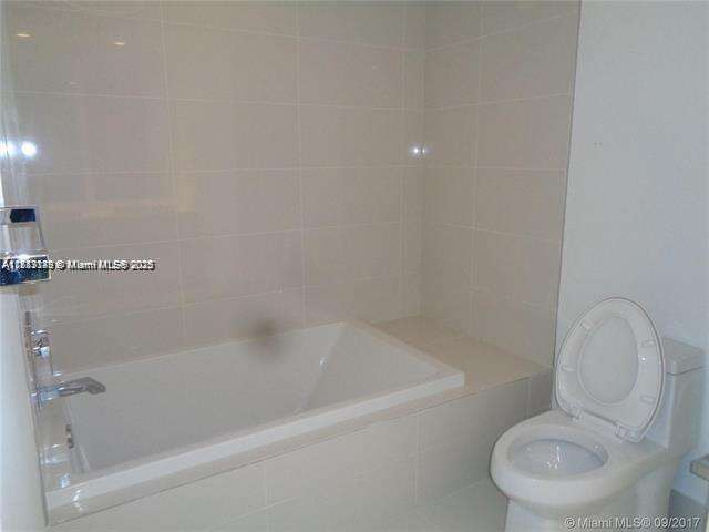 Brickell Heights East at 45 9th St, Miami, FL 33130 - For Sale photo 11
