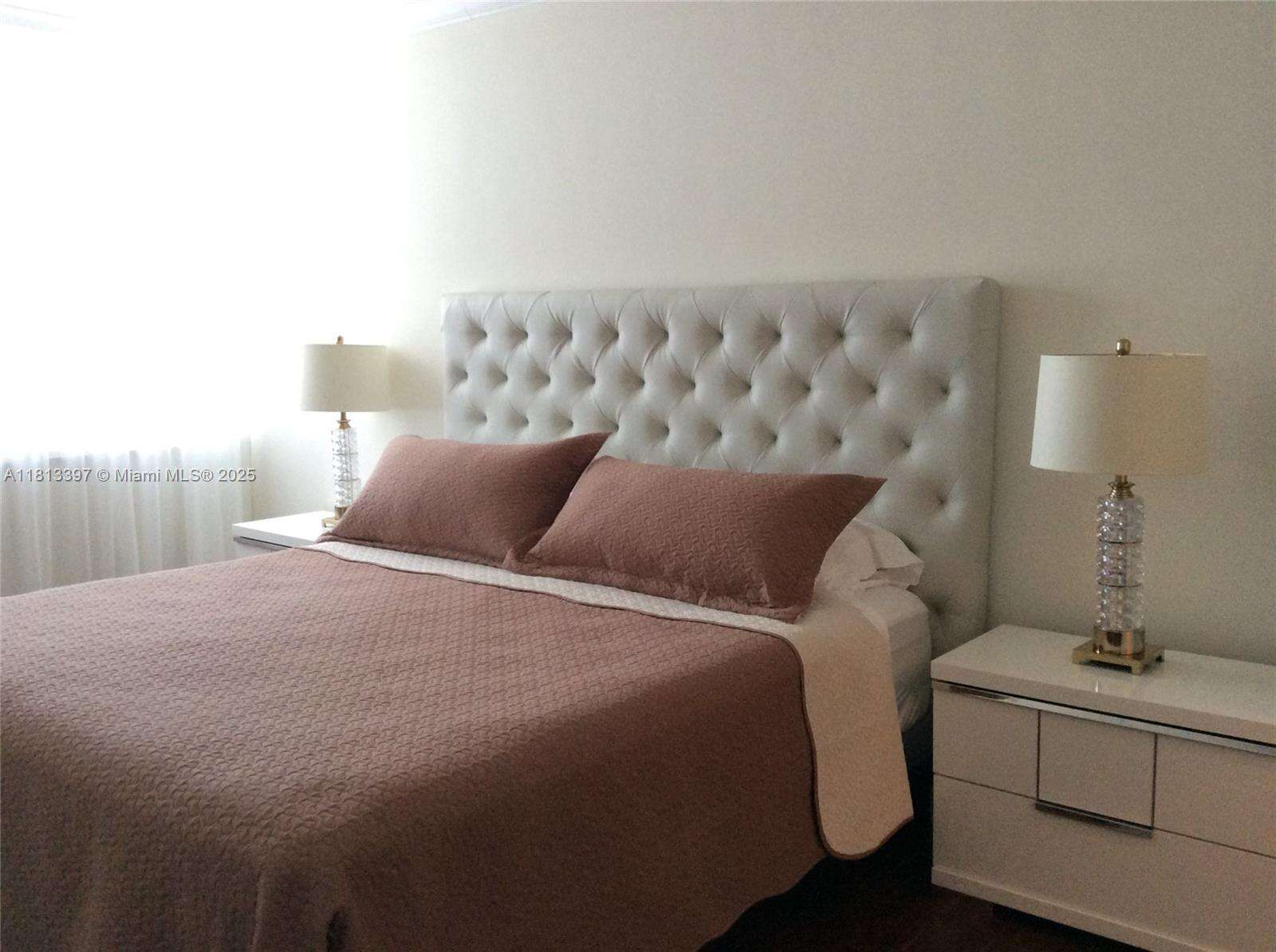 Decoplage at 100 Lincoln Rd, Miami Beach, FL 33139 - For Sale photo 2