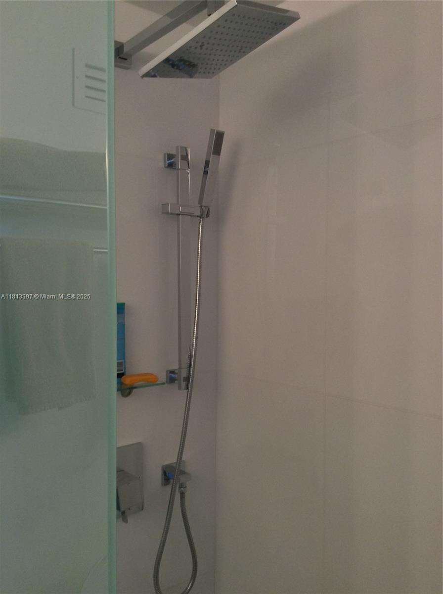 Decoplage at 100 Lincoln Rd, Miami Beach, FL 33139 - For Sale photo 15