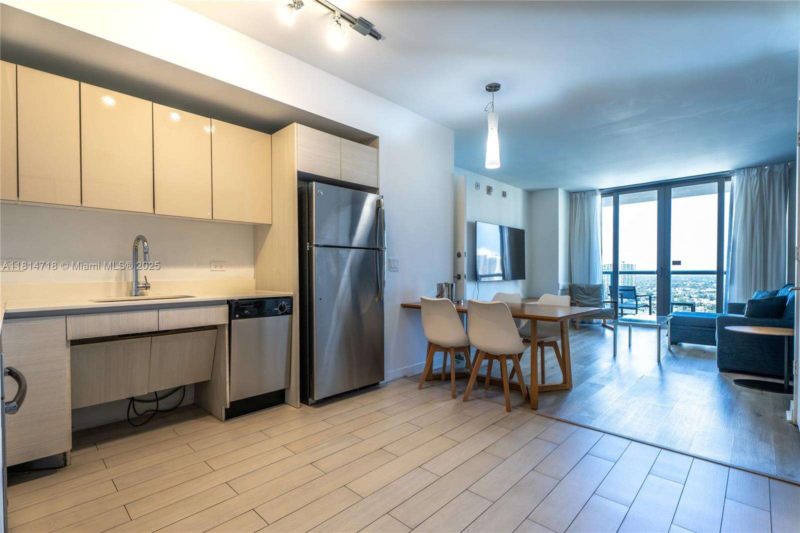 Beachwalk Condo at 2602 Hallandale Beach Blvd, Hallandale Beach, FL 33009 - For Sale photo 24