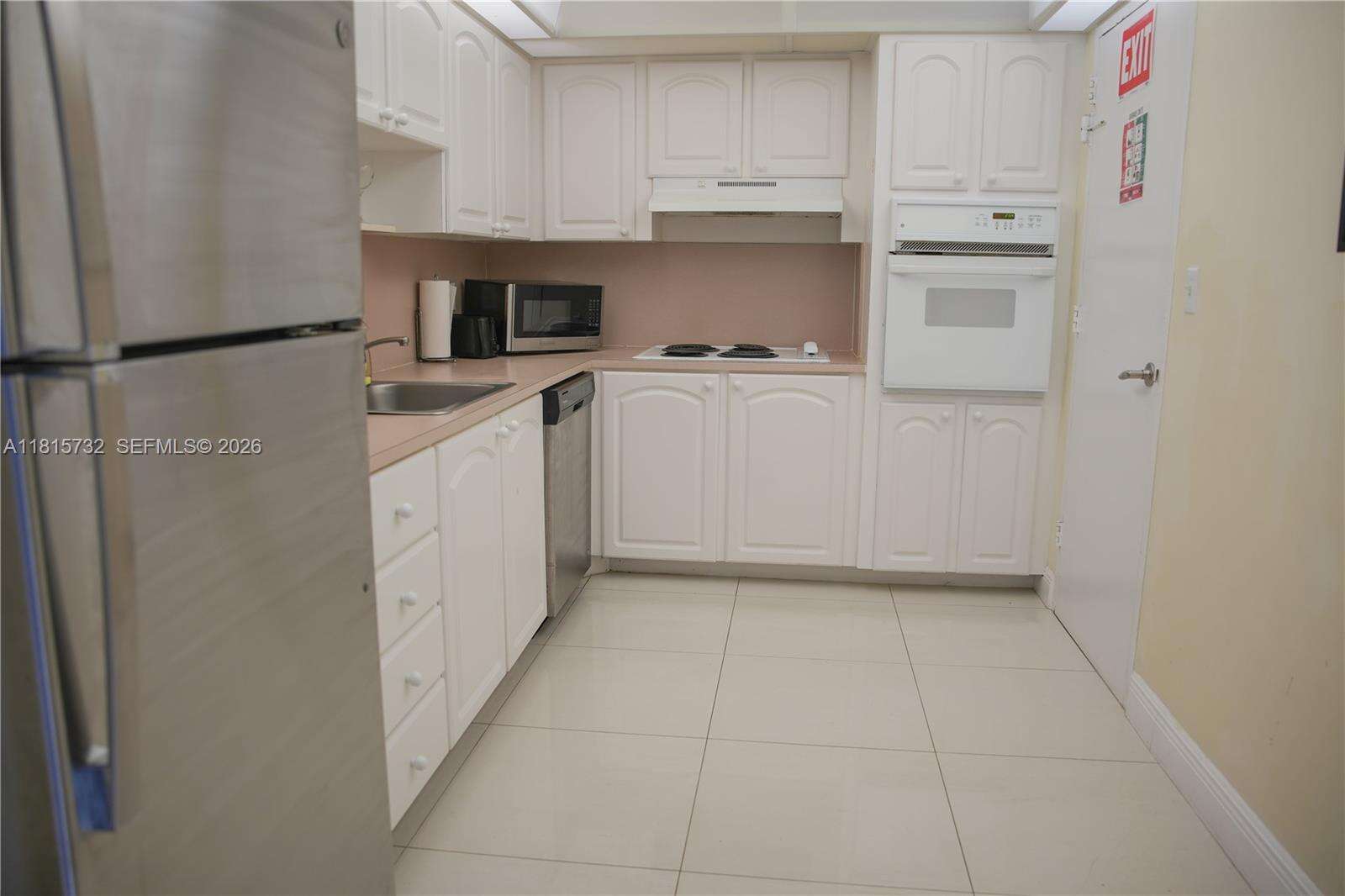 Sian Ocean Residences at 4001 Ocean Dr, Hollywood, FL 33019 - For Sale photo 11
