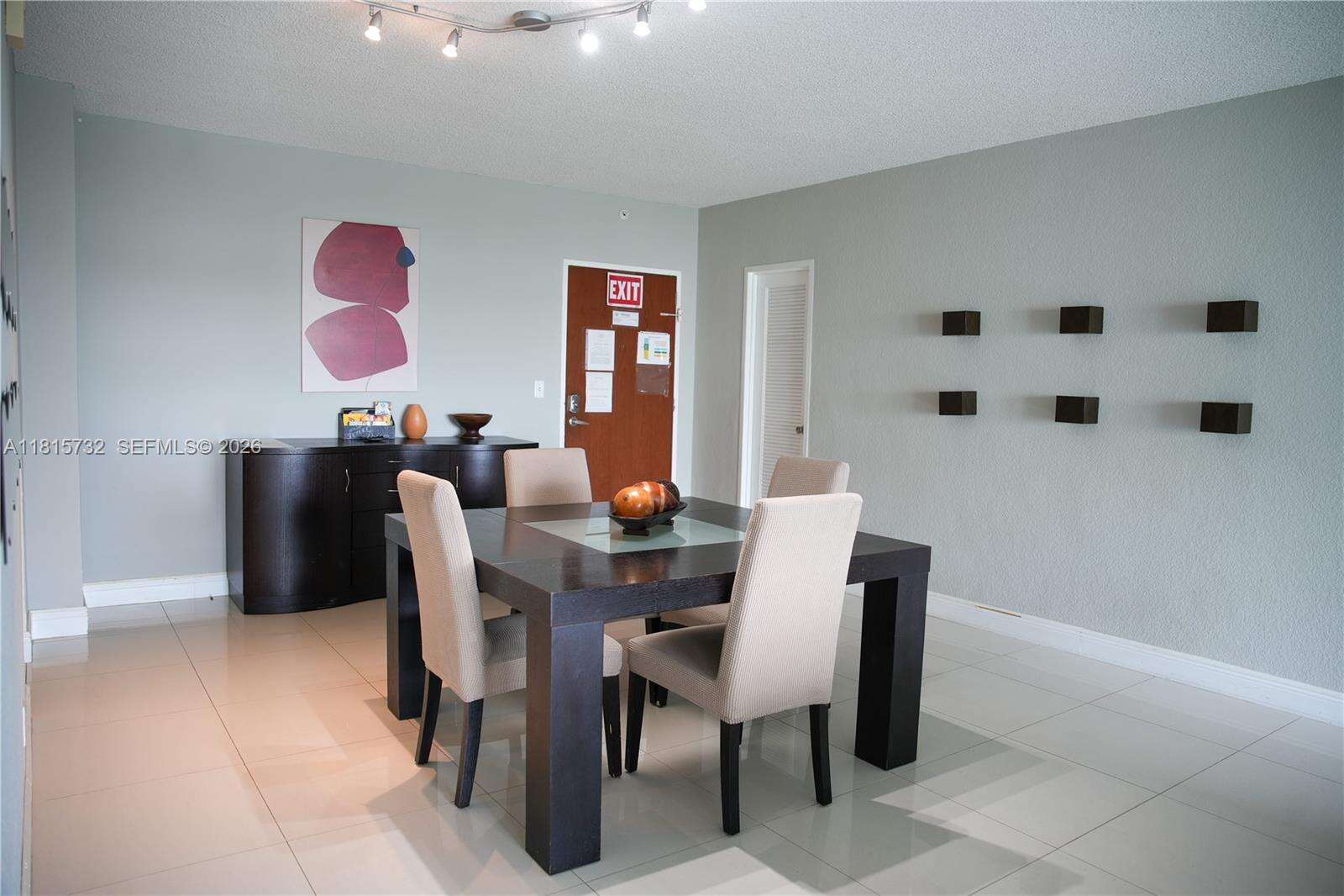 Sian Ocean Residences at 4001 Ocean Dr, Hollywood, FL 33019 - For Sale photo 4