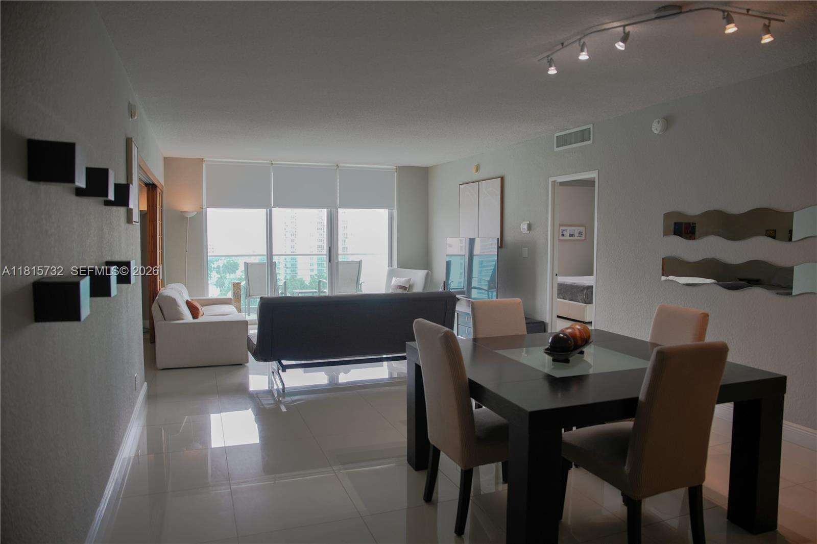 Sian Ocean Residences at 4001 Ocean Dr, Hollywood, FL 33019 - For Sale photo 5